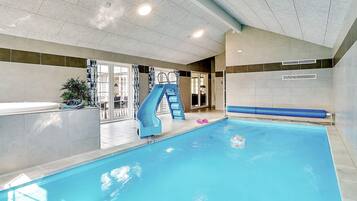 Udendørs pool
