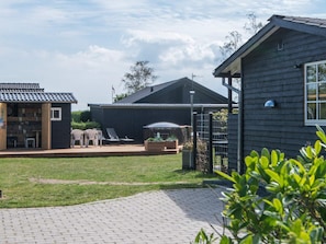 Exterior - Holiday Home in Rønde (Ronde)