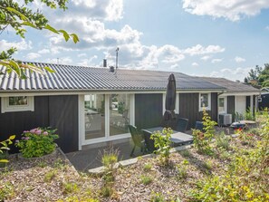 Exterior - 6 Person Holiday Home in Broager (Broager)