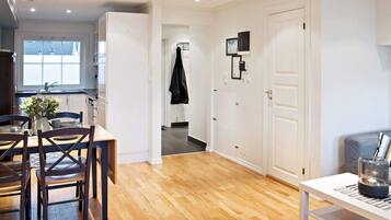 House | Dining