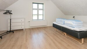 3 soverom og barnesenger