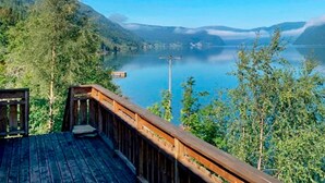 Exterior - 6 Person Holiday Home in Utvik (Stryn)