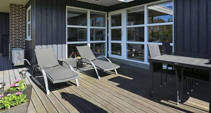 6 Person Holiday Home in Fjerritslev