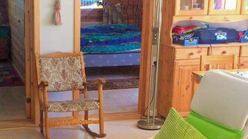3 bedrooms, individually furnished, bed sheets