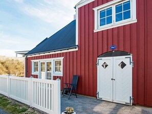 Exterior - Holiday Home in RingkÃ¸bing (Ringkobing)