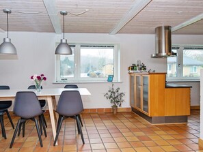 House | Dining