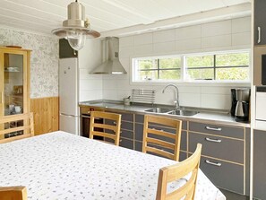 Private kitchen - 6 Person Holiday Home in Henan (Henån)