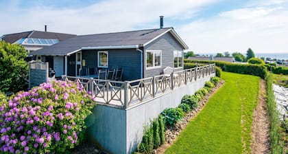 6 Person Holiday Home in Hejls