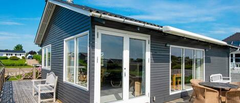 الإطلالة من المنشأة