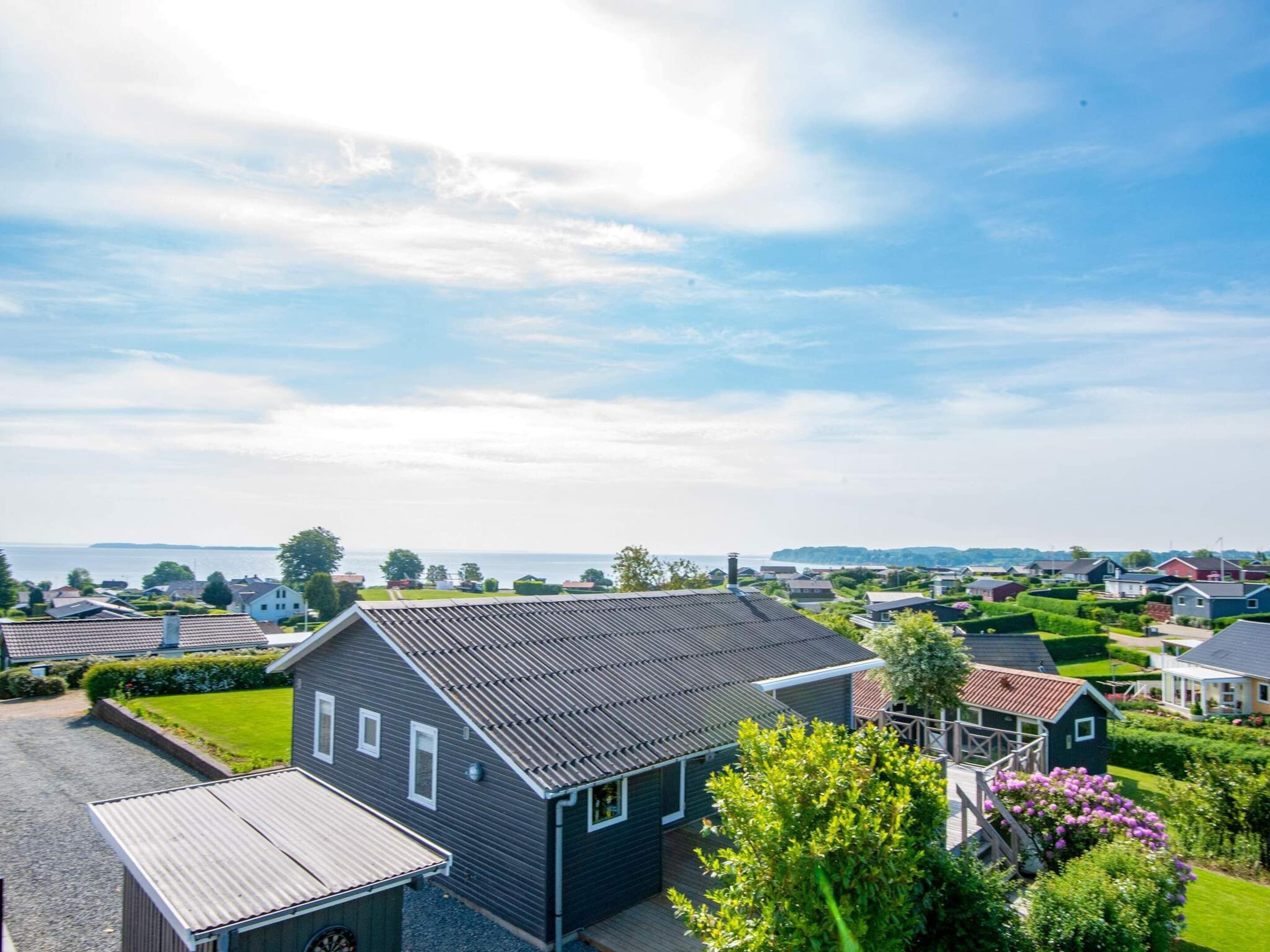 House | Water view