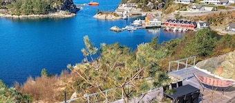 12 Person Holiday Home in Fitjar