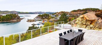 12 Person Holiday Home in Fitjar