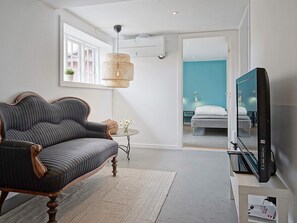 4 bedrooms