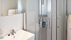 Bathroom - 8 Person Holiday Home in Fyresdal (Fyresdal)