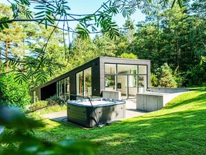 House | Spa treatment - Holiday Home in Ebeltoft (Ebeltoft)
