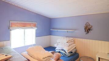 1 chambre, lits bébé
