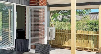 6 Person Holiday Home in Juelsminde