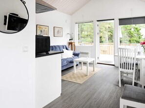 Interior - 4 Person Holiday Home in Bralanda (Bralanda)