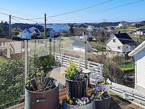 Balcony - 8 Person Holiday Home in Rong (Oygarden)