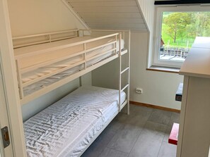 2 bedrooms, individually furnished