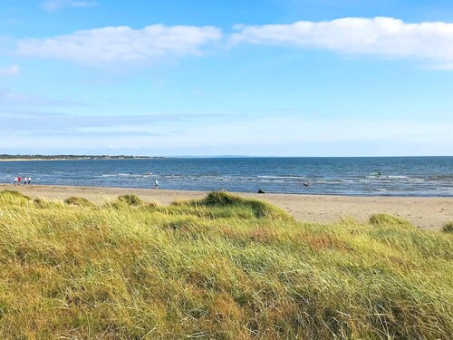 6 Person Holiday Home in Sloinge