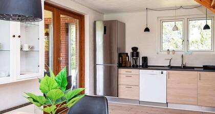6 Person Holiday Home in Glesborg
