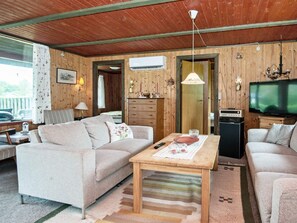 House | Interior - 5 Person Holiday Home in Tarm (Tarm)
