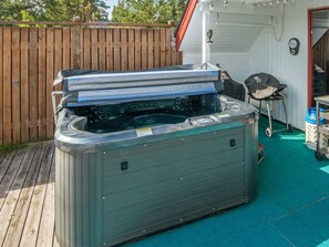 Spa treatment - 5 Person Holiday Home in Glesborg (Glesborg)