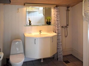 Bathroom - 4 Person Holiday Home in Slagelse (Slagelse)