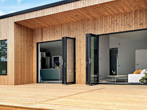 Exterior - Holiday Home in HÃ¥cksvik (Håcksvik)