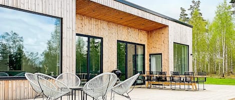 House | Exterior
