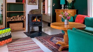 Kamin, DVD-Player
