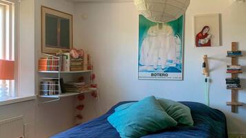 2 bedrooms