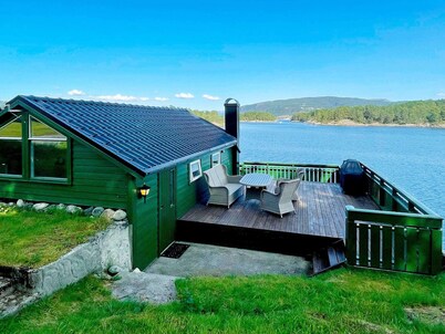 6 Person Holiday Home in Lindas