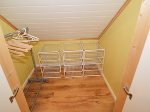 Apartment | Interior - 6 Person Holiday Home in Eydehavn (Arendal)