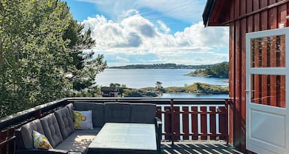 6 Person Holiday Home in Eydehavn