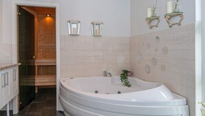 House | Spa treatment - Holiday Home in Sydals (Sydals)