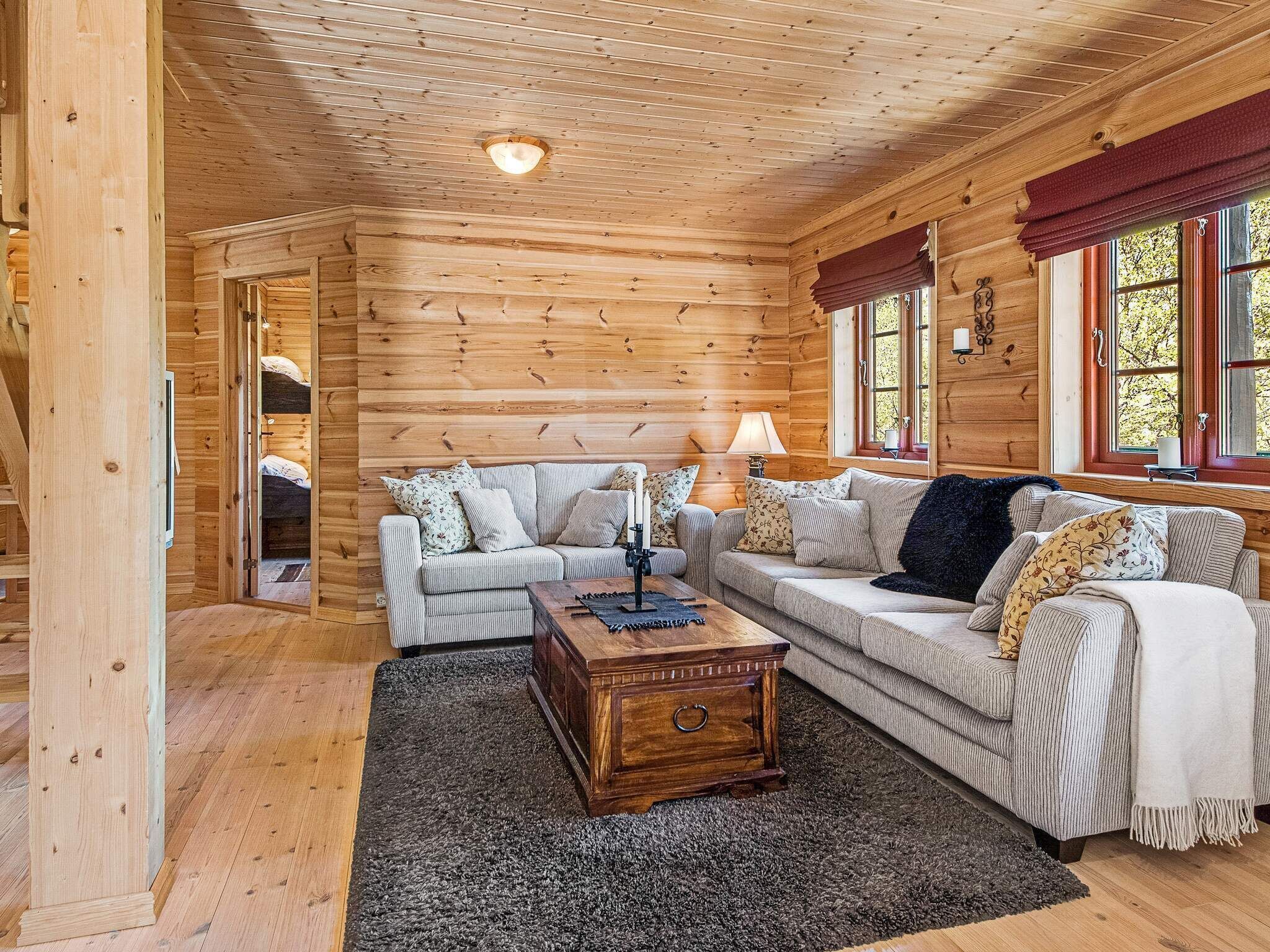 Hus | Oppholdsområde | Peis