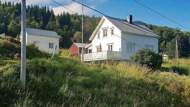 Exterior - 7 Person Holiday Home in Brøstadbotn (Dyrøy)