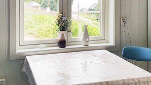 Dining - 7 Person Holiday Home in Brøstadbotn (Dyrøy)