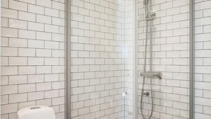 Bathroom - Holiday Home in Töllsjö (Töllsjö)