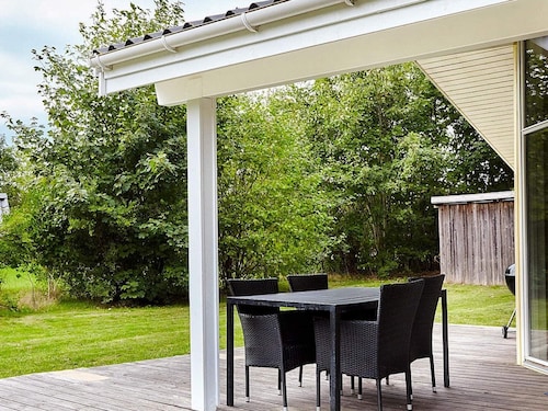 6 Person Holiday Home in Eskebjerg