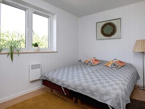 4 bedrooms - Holiday Home in Væggerløse (Vaeggerlose)
