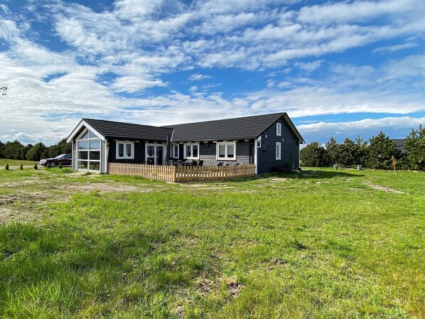 Exterior - Holiday Home in Væggerløse (Vaeggerlose)