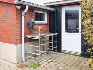 House | Bahagian luar
