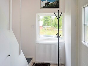 3 bedrooms, individually furnished, bed sheets