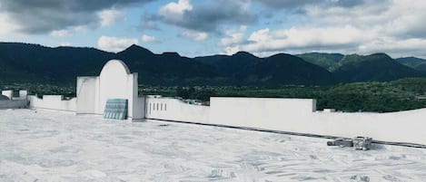 Enceinte de lâhĂ©bergement