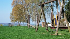 Utendørs lekeområde for barn