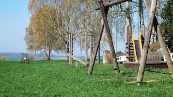 Außen-Kinderspielplatz