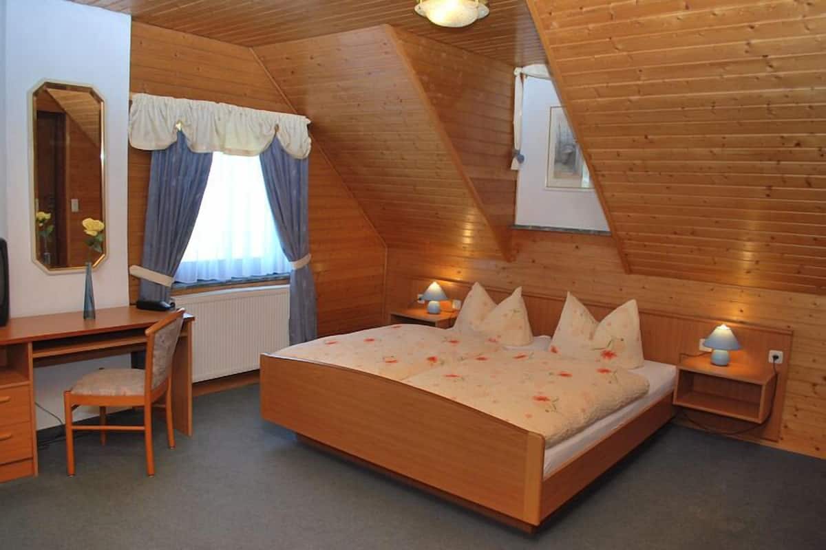 Double Room | In-room safe, desk, blackout drapes, soundproofing